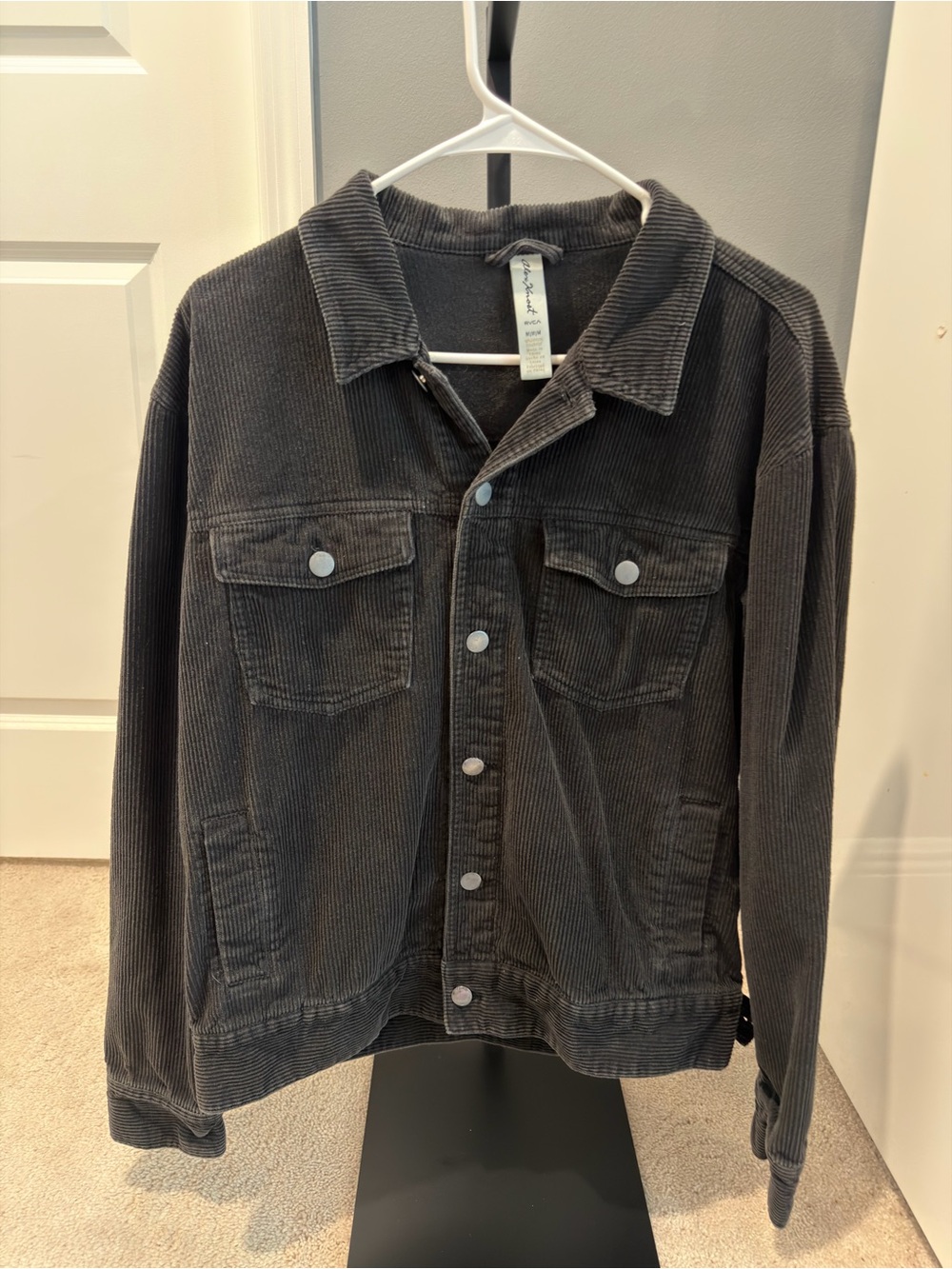 RVCA Black/charcoal corduroy trucker jacket-M